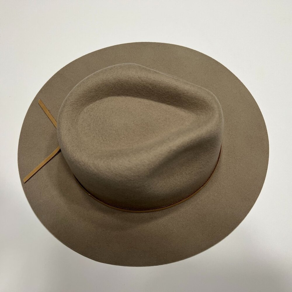 Brixton Wesley Fedora Hat in Light Tan